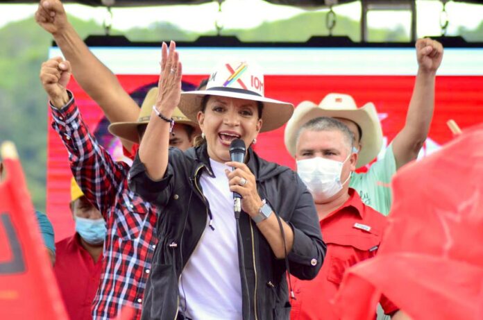 Xiomara Castro, del partido Libertad y Refundación Xiomara Castro, del partido Libertad y Refundación