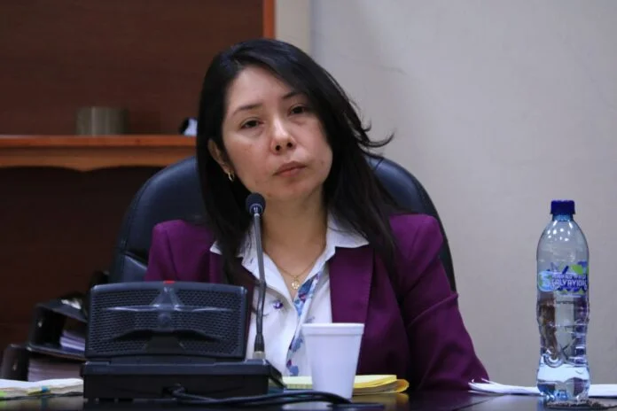 Erika Aifán renuncia a su cargo Erika Aifán renuncia a su cargo