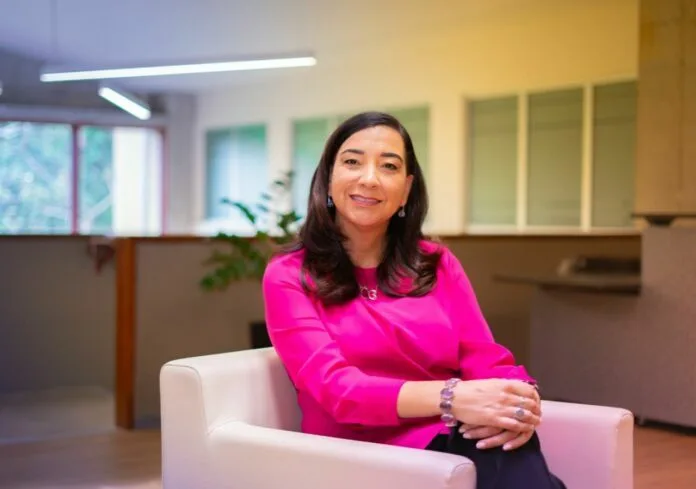 Mujeres CEO de Centroamérica Erika Bernal Mujeres CEO de Centroamérica Erika Bernal