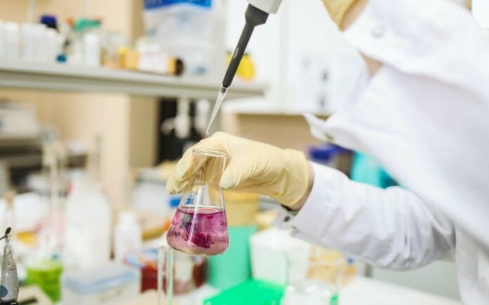mujeres en la industria farmacéutica mujeres en la industria farmacéutica