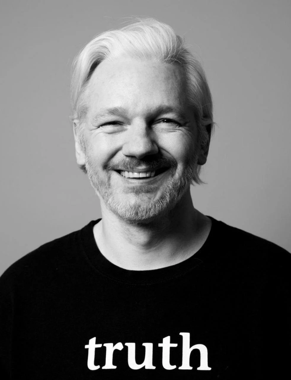 Julian Assange recupera su libertad