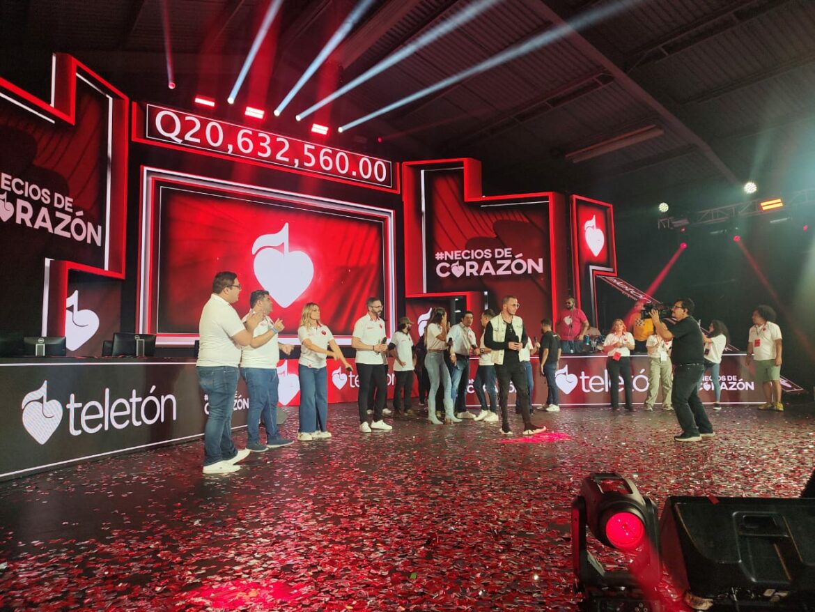 Foto: Laura Aquino / Teletón llega a la meta.