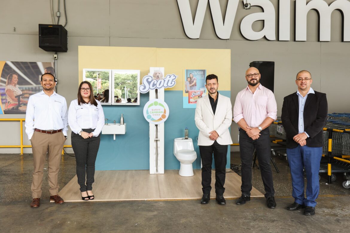 Walmart y Kimberly-Clark lanzan el programa "Baños Cambian Vidas"